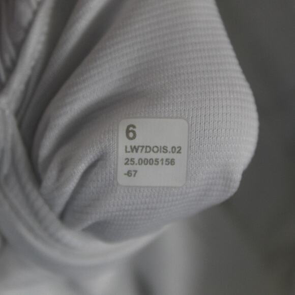 Lululemon Shorts Women 6 Hotty Hot High Rise Lined 4 Lace Trim Running Athletic - Picture 11 of 16